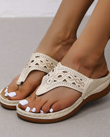 Nouvelle sandale creuse