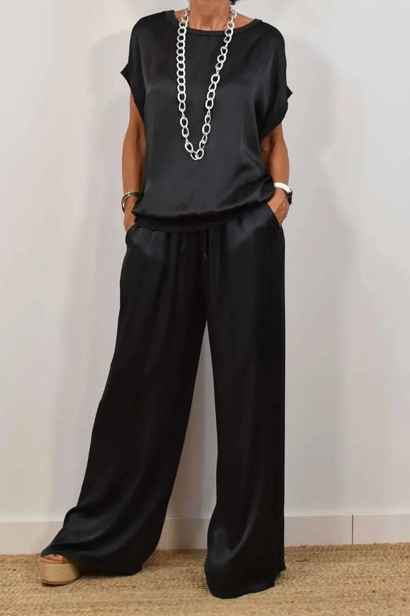 Ensemble élégant en satin